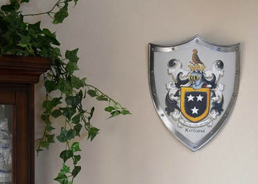 Mittelalter Schild mit Familienwappen -  Wanddekoration